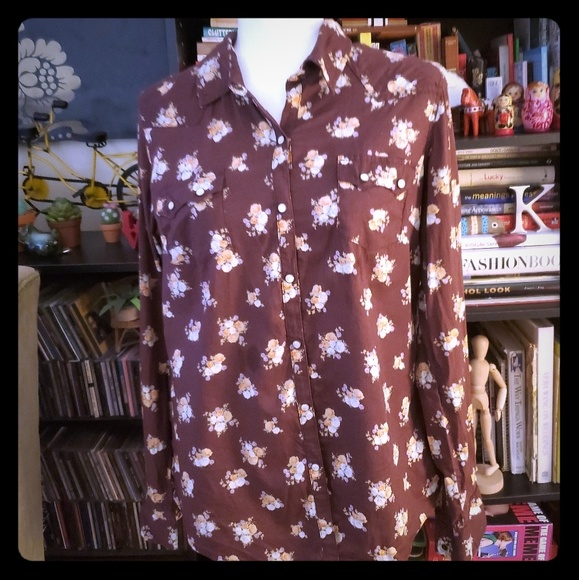 Mossimo Supply Co. Tops - Mossimo Floral Western Shirt